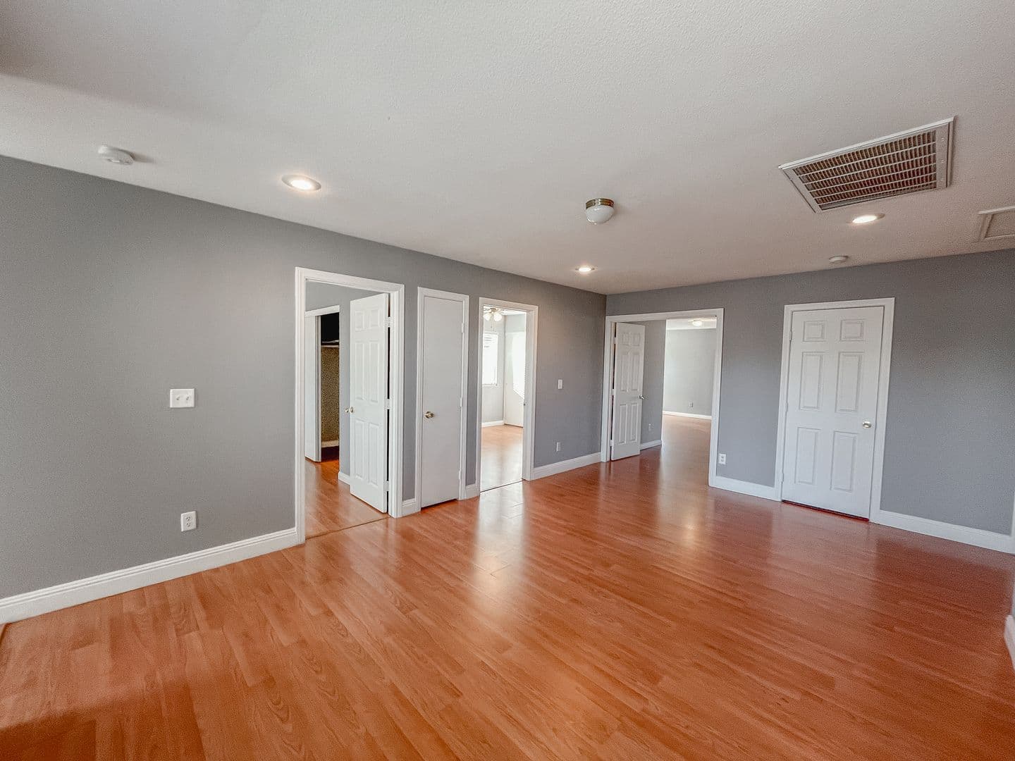 Las Vegas House: 3335 Antique Rose Drive