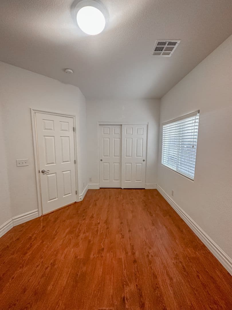 Las Vegas House: 282 Caddy Bag Ct