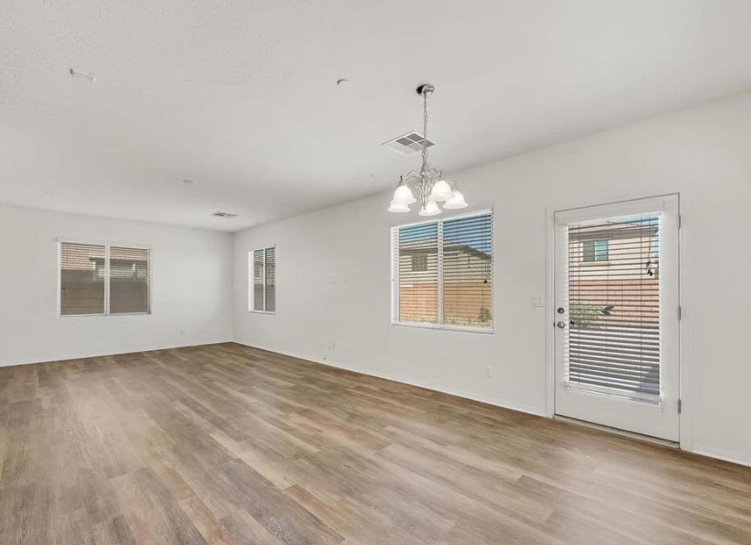 Henderson House: 614 Taliput Palm Pl