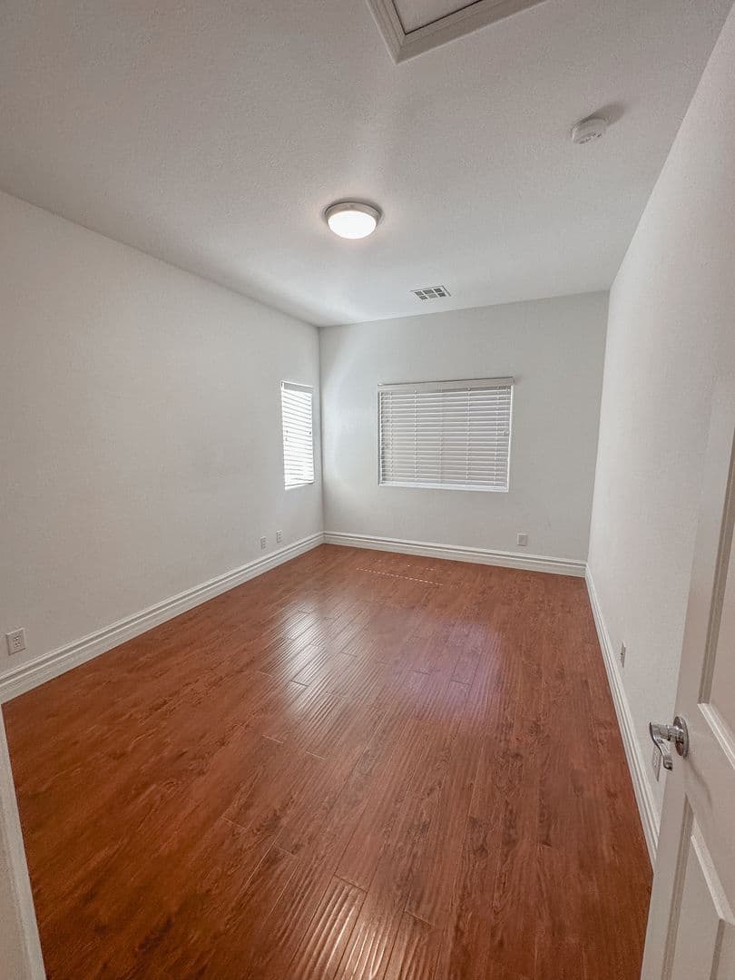 Las Vegas House: 282 Caddy Bag Ct