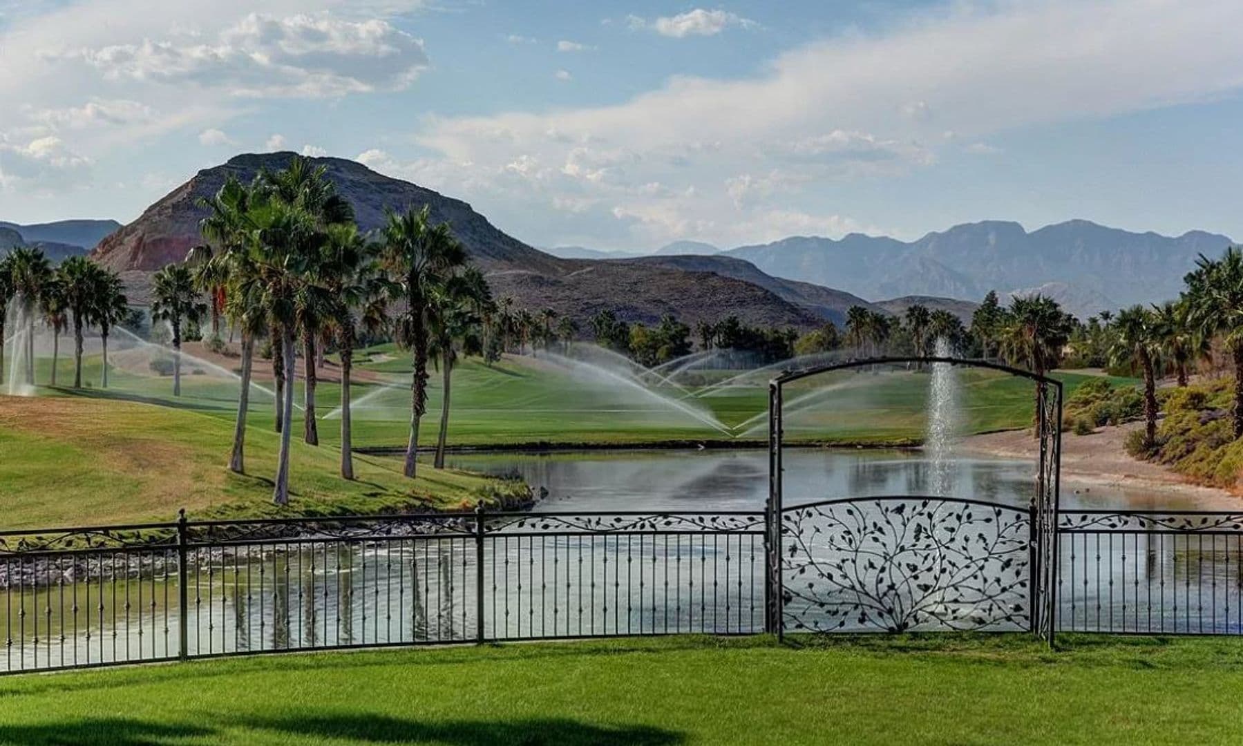 Las Vegas House: 282 Caddy Bag Ct