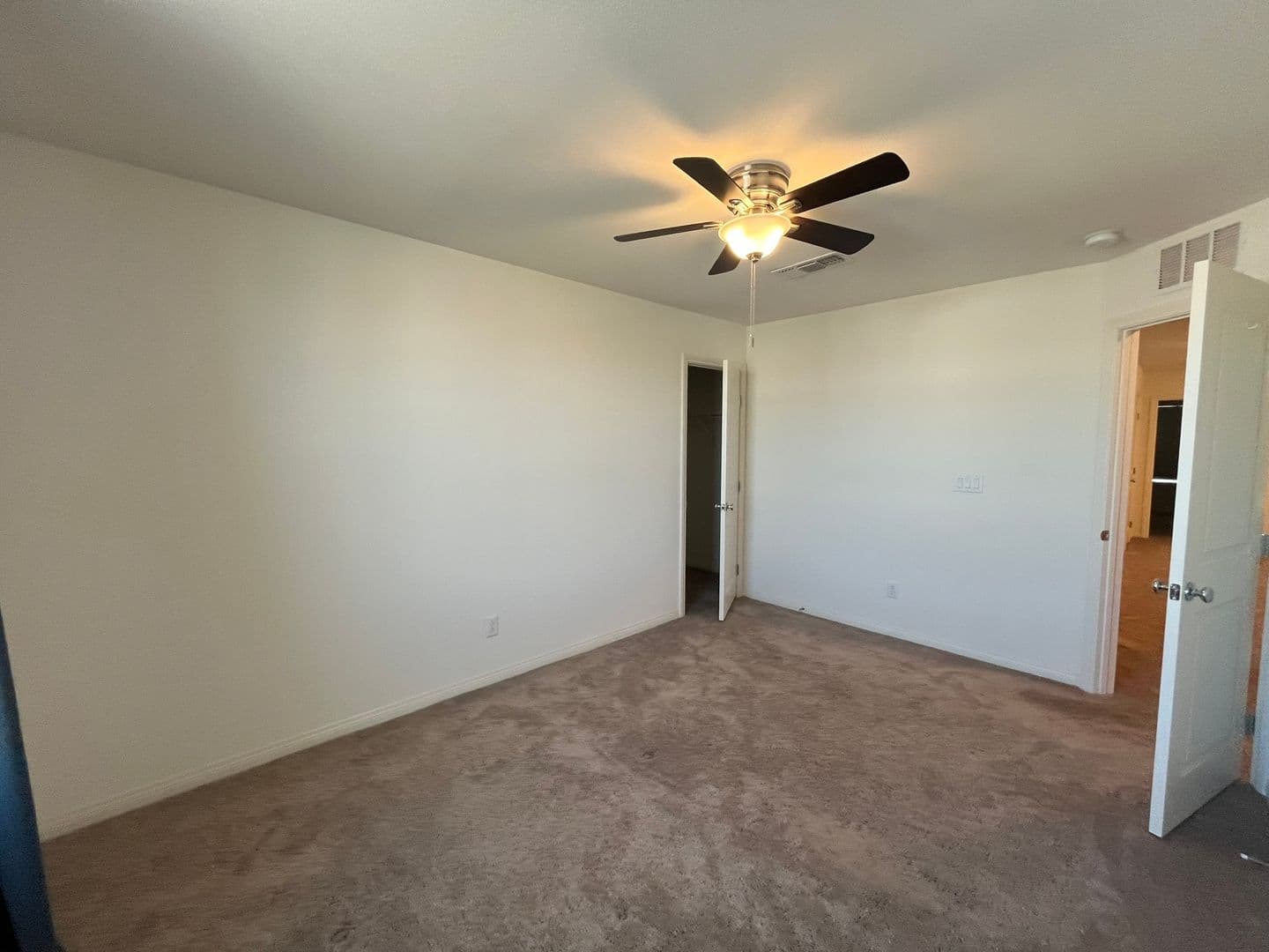 Las Vegas House: 7037 Cottage Vista Ave