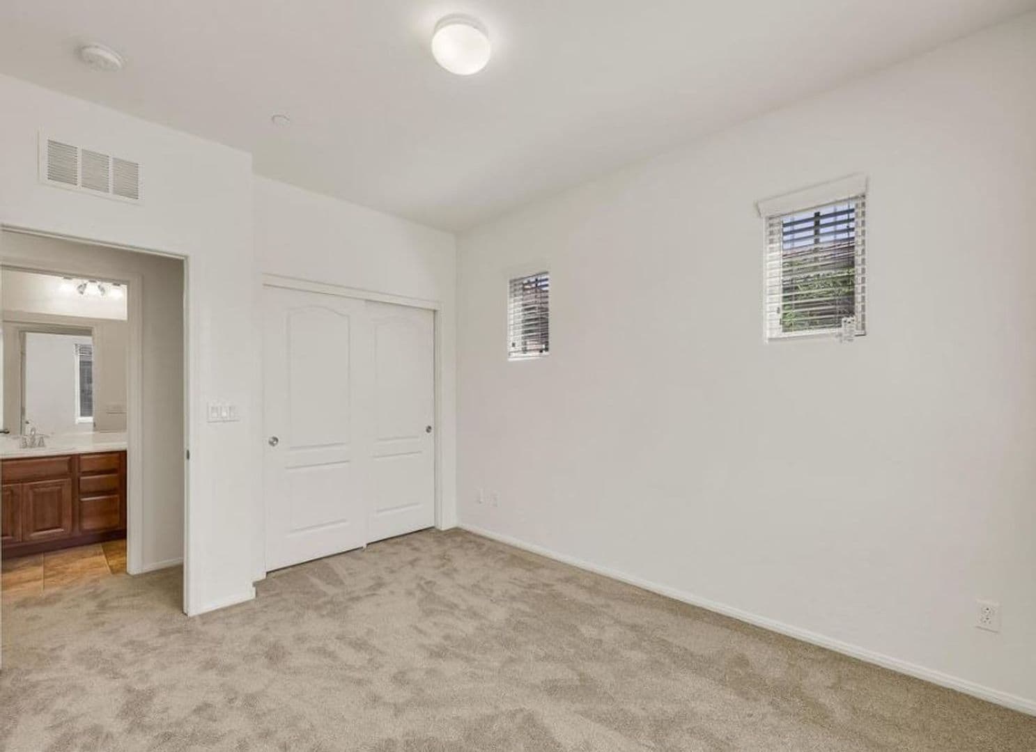 Henderson House: 614 Taliput Palm Pl