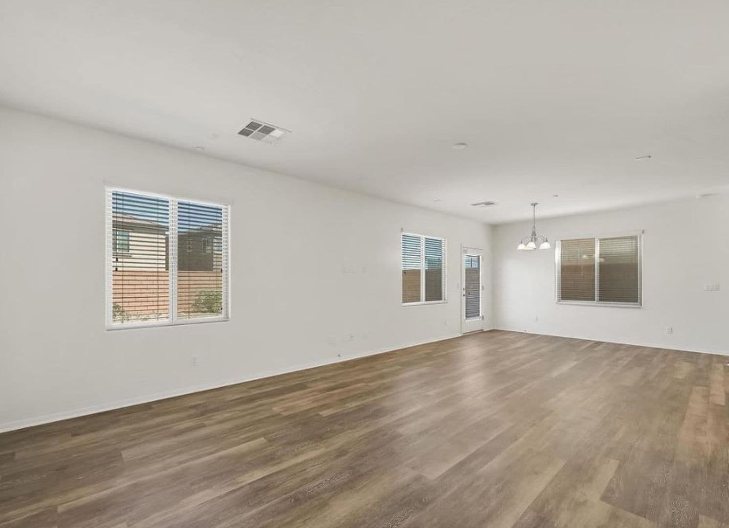 Henderson House: 614 Taliput Palm Pl