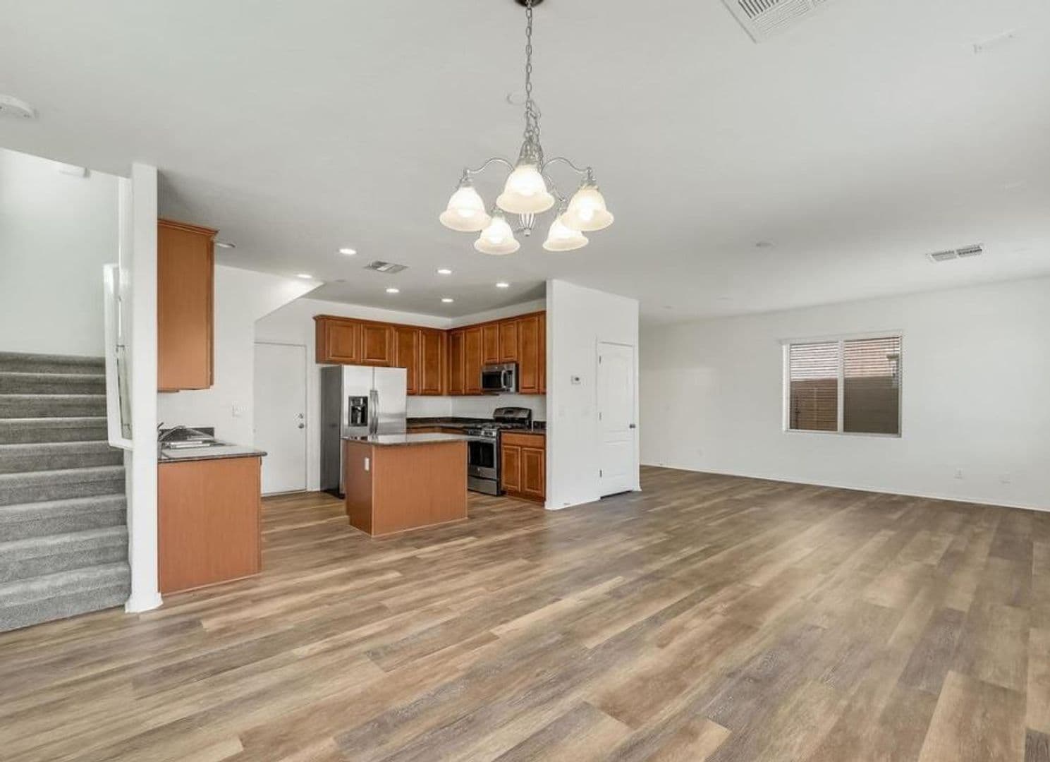 Henderson House: 614 Taliput Palm Pl