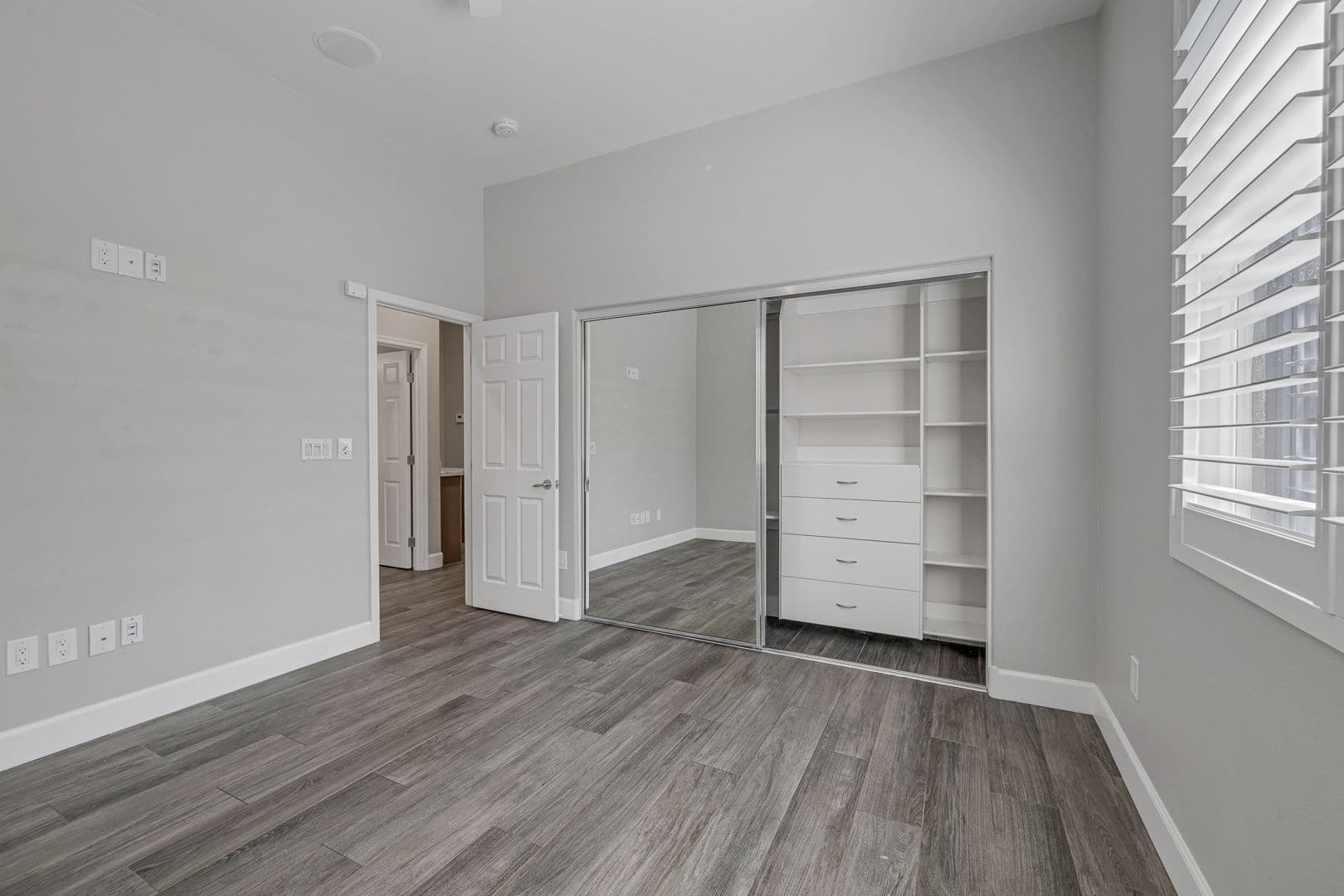 Las Vegas House: 60 Chapman Heights