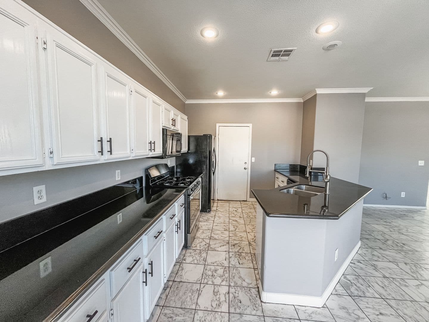 Las Vegas House: 3335 Antique Rose Drive