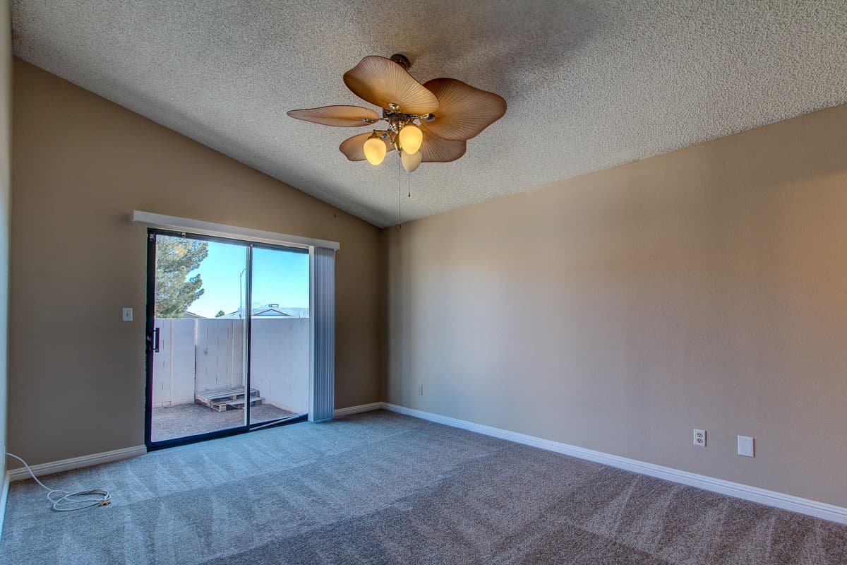 Las Vegas House: 249 JON BELGER DR