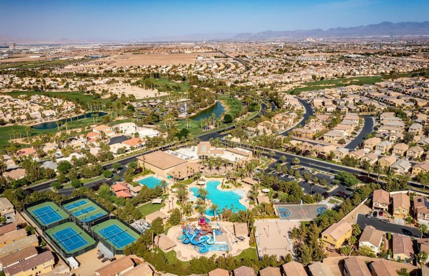 Las Vegas House: 282 Caddy Bag Ct