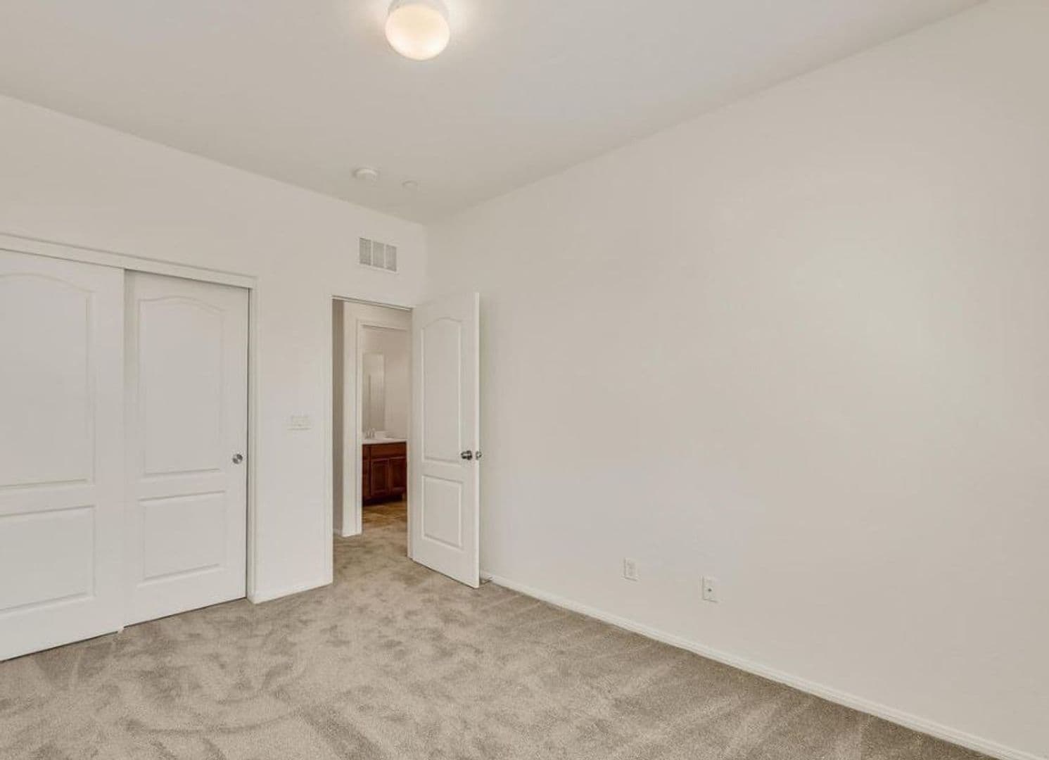 Henderson House: 614 Taliput Palm Pl