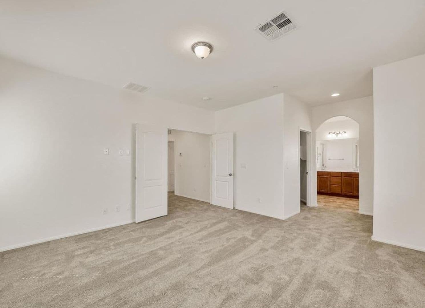 Henderson House: 614 Taliput Palm Pl