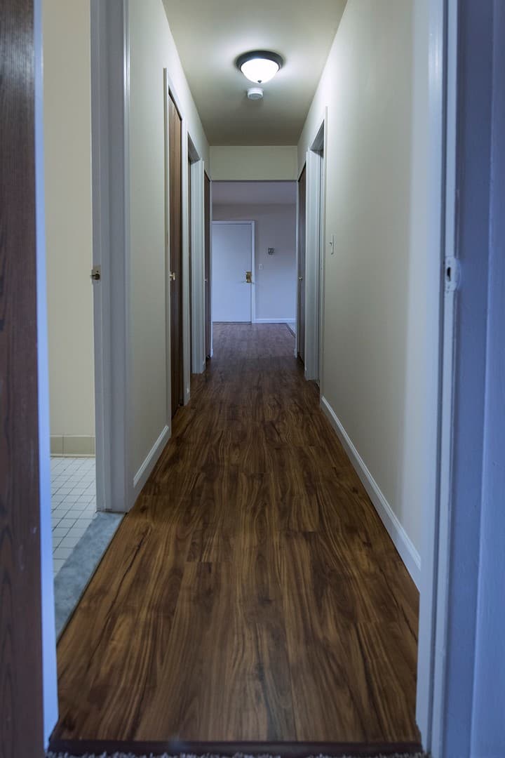 Westland Apartment: 7280 Wilderness Park Dr.