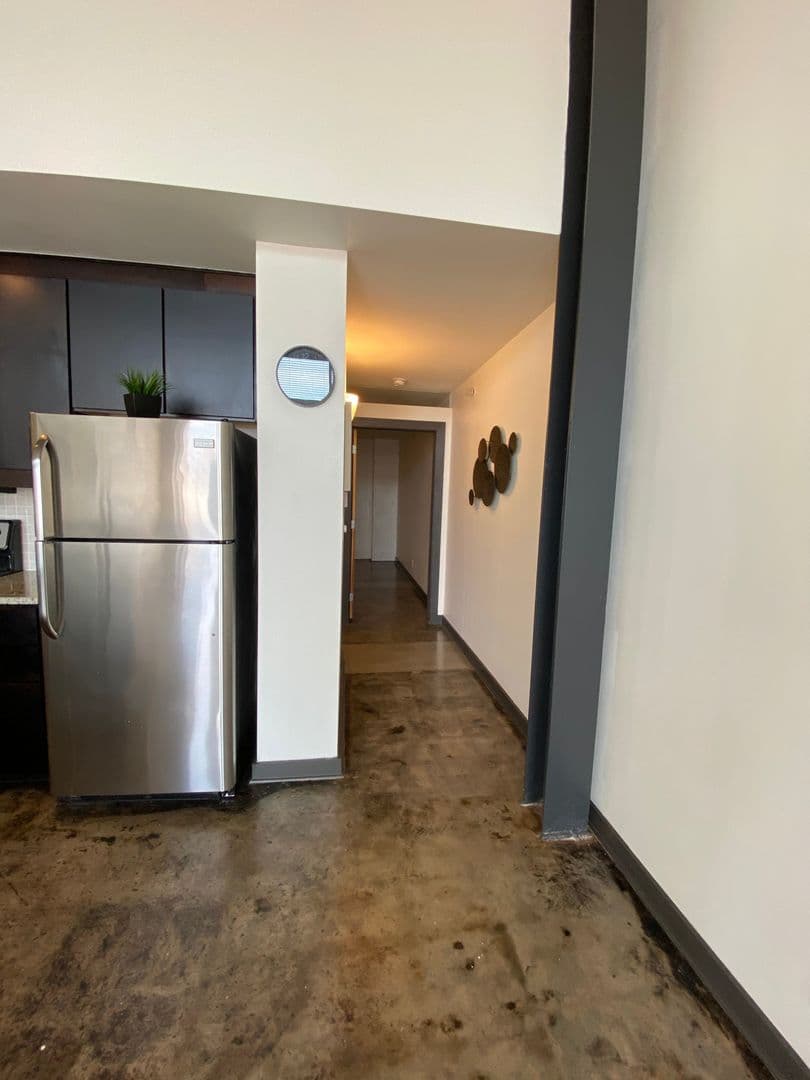 Tulsa Apartment: 401 S Elgin Avenue