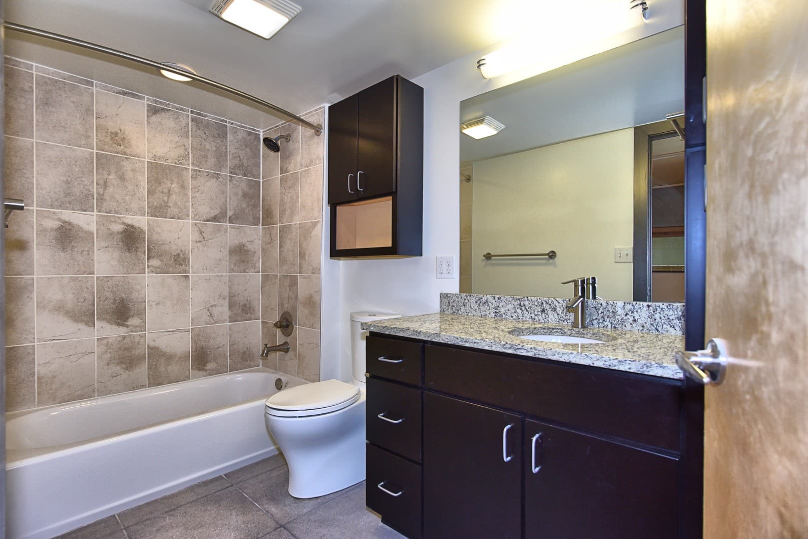 Tulsa Apartment: 401 S Elgin Avenue