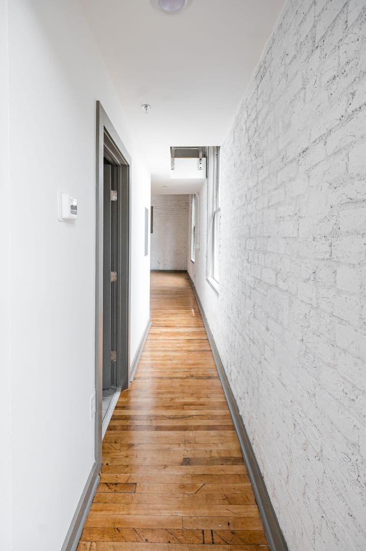 Richmond Apartment: 1809 E Franklin Street