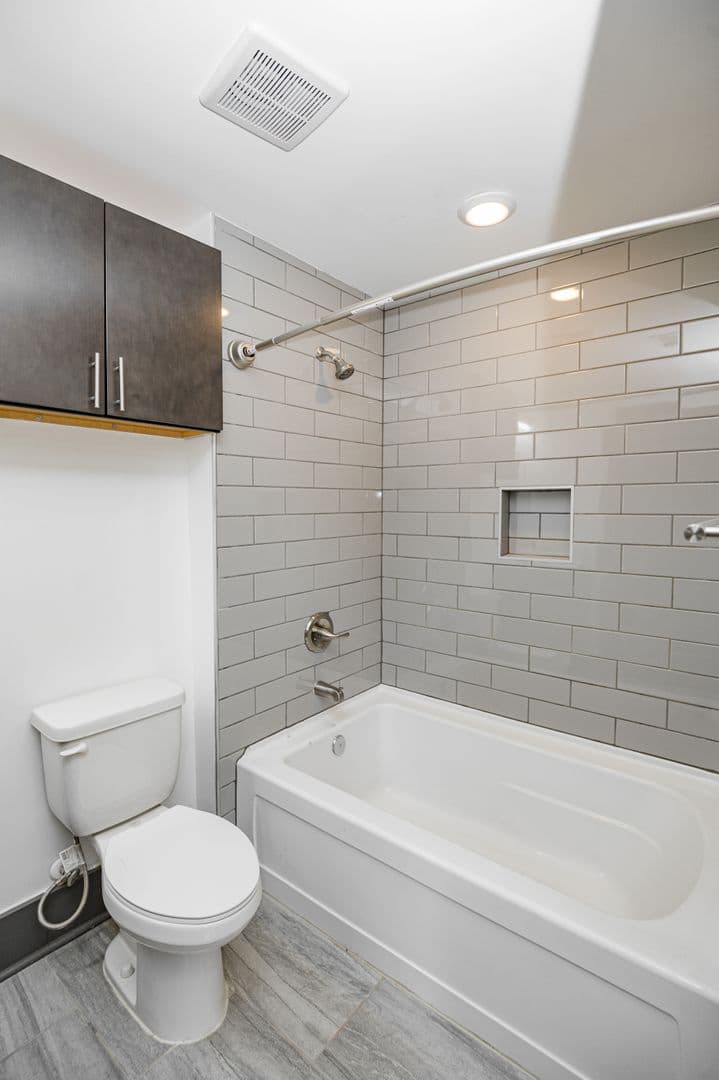 Richmond Apartment: 1711 East Main Street