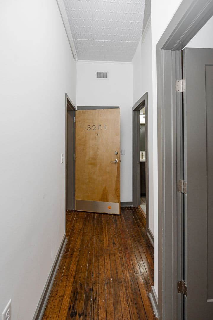 Richmond Apartment: 1711 East Main Street