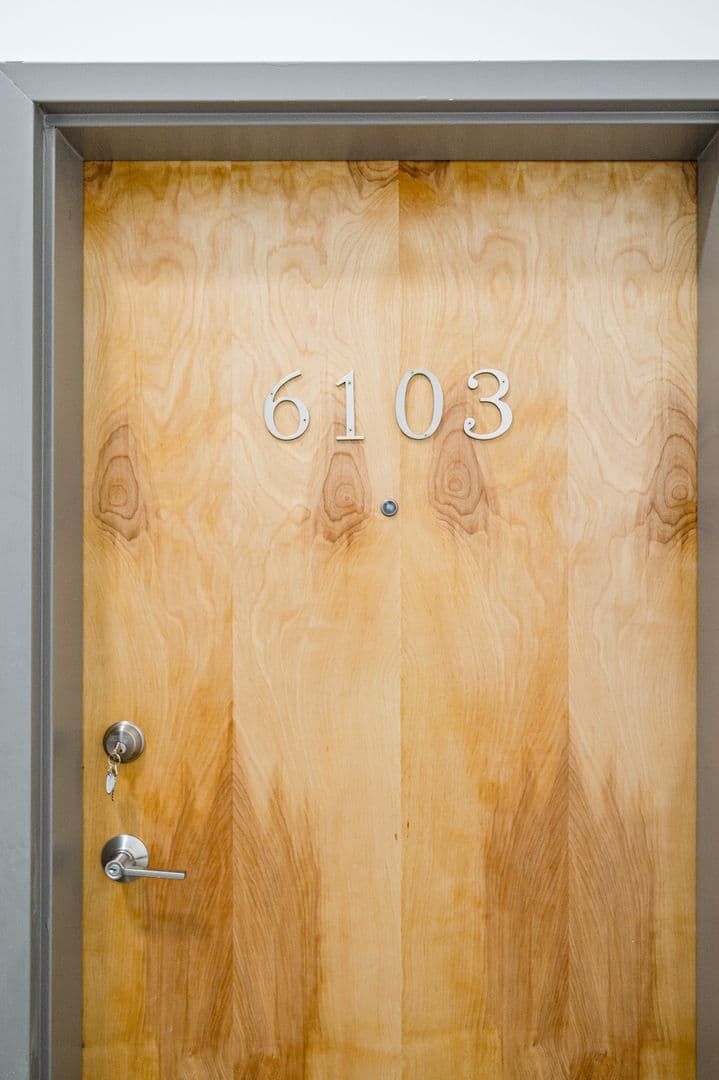 Richmond Apartment: 1809 E Franklin Street
