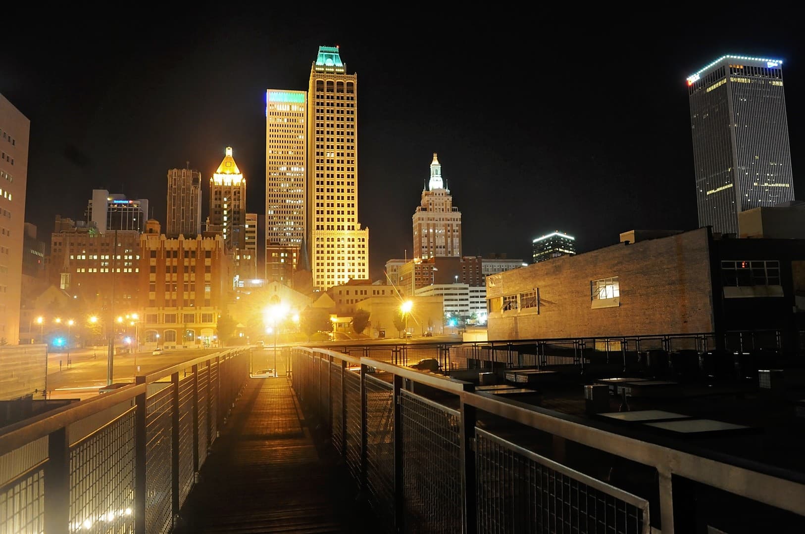 Tulsa Apartment: 401 S Elgin Avenue
