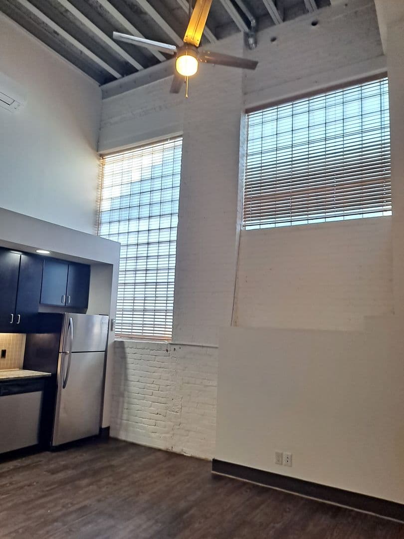 Tulsa Apartment: 401 S Elgin Avenue