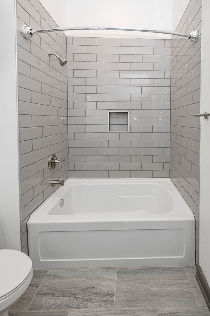 Richmond Apartment: 1711 East Main Street