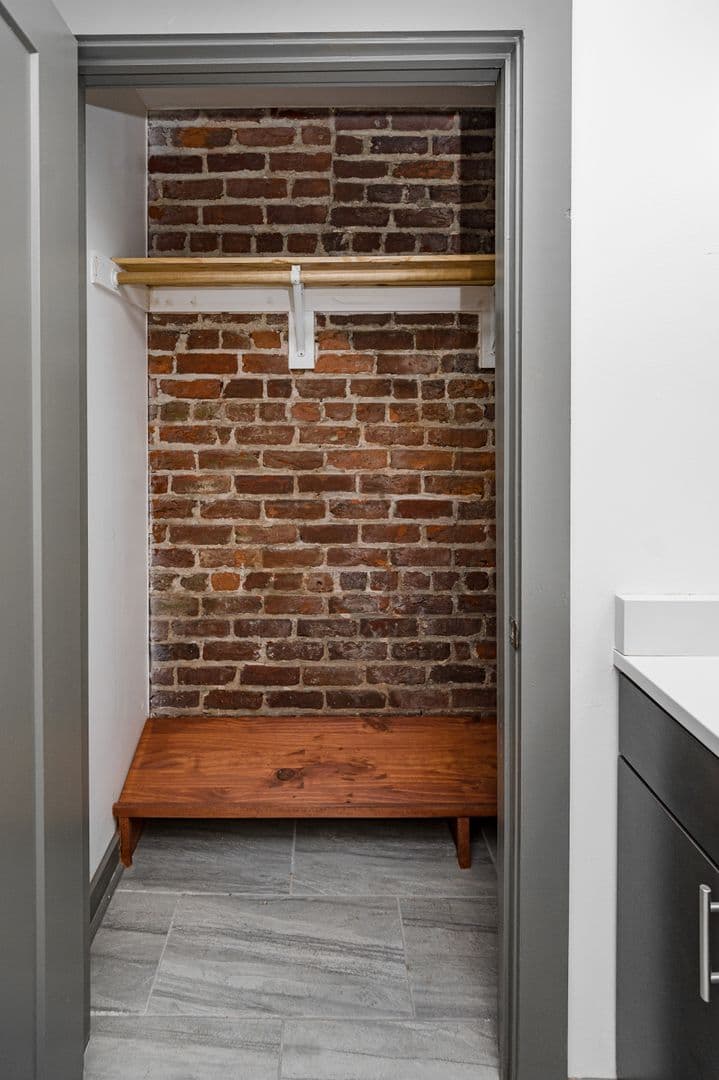 Richmond Apartment: 1711 East Main Street