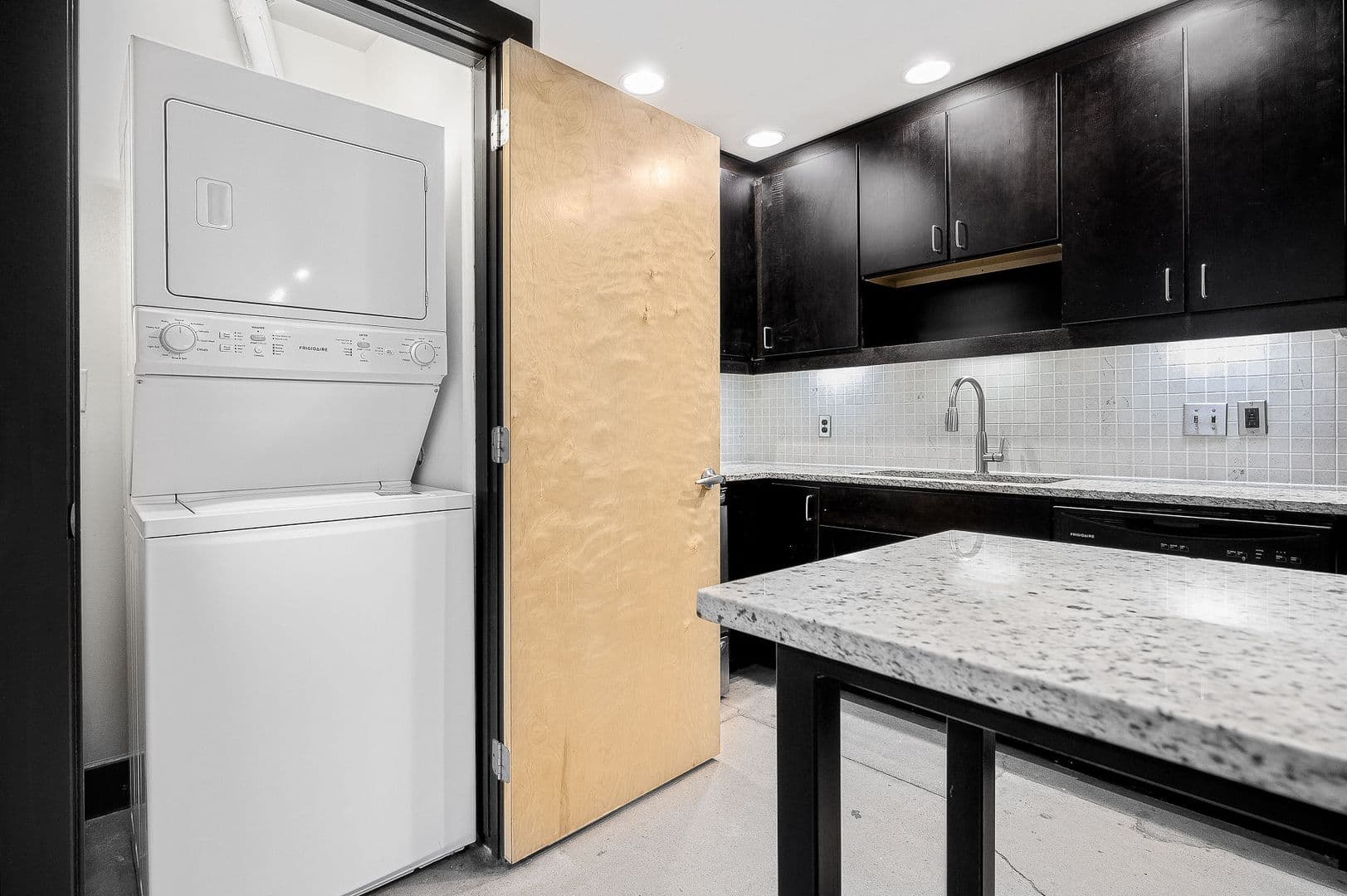 Tulsa Apartment: 401 S Elgin Avenue
