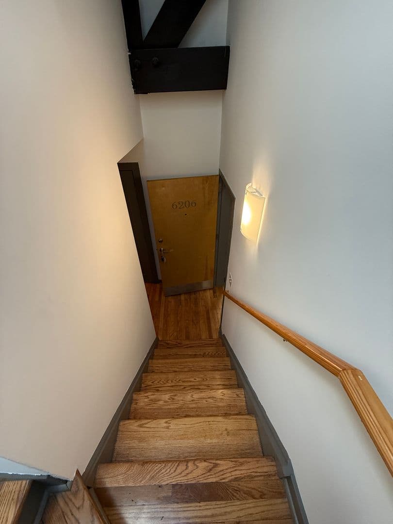 Richmond Apartment: 1809 E Franklin Street