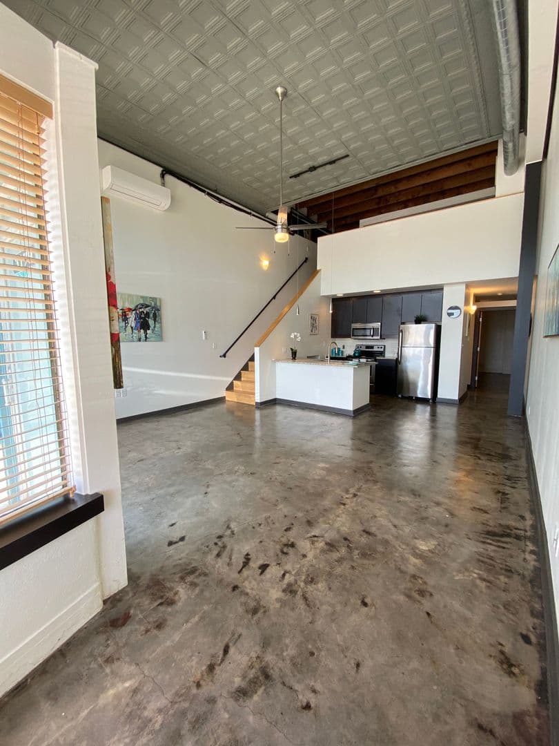 Tulsa Apartment: 401 S Elgin Avenue