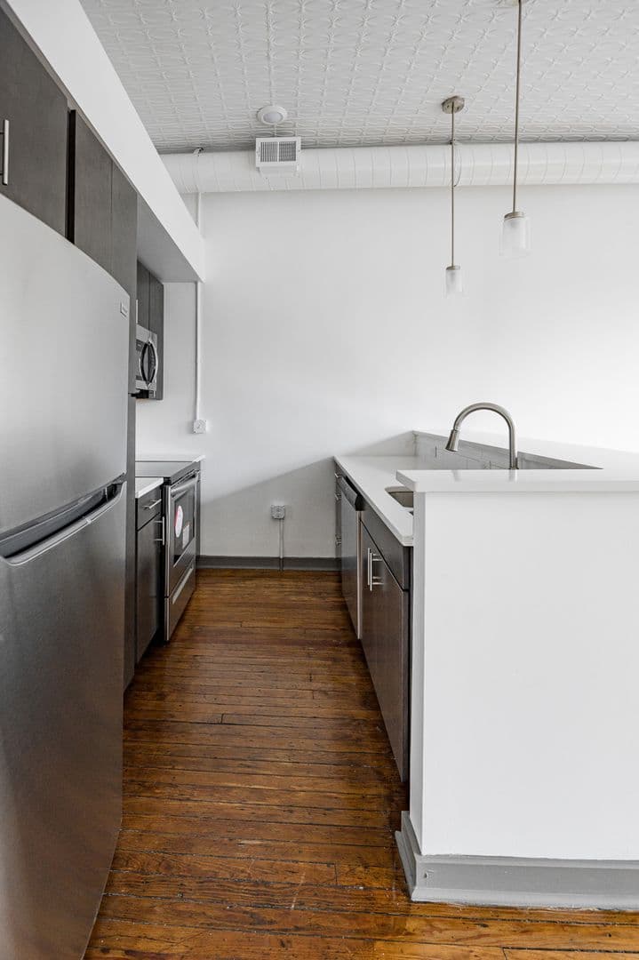 Richmond Apartment: 1711 East Main Street