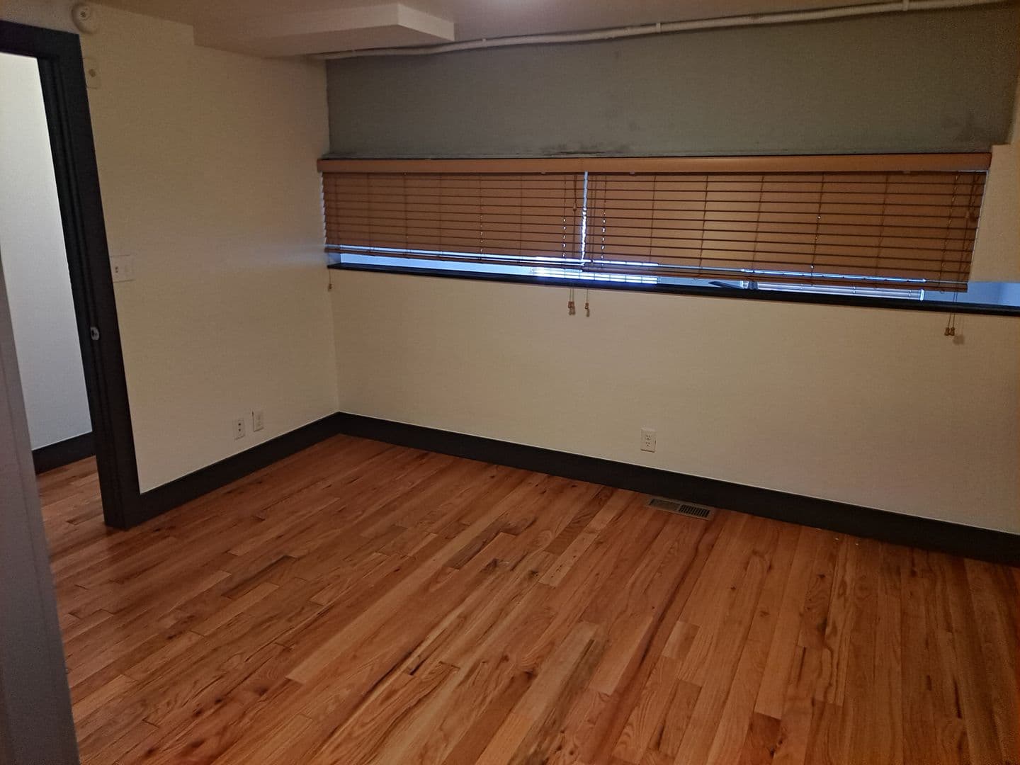 Tulsa Apartment: 401 S Elgin Avenue