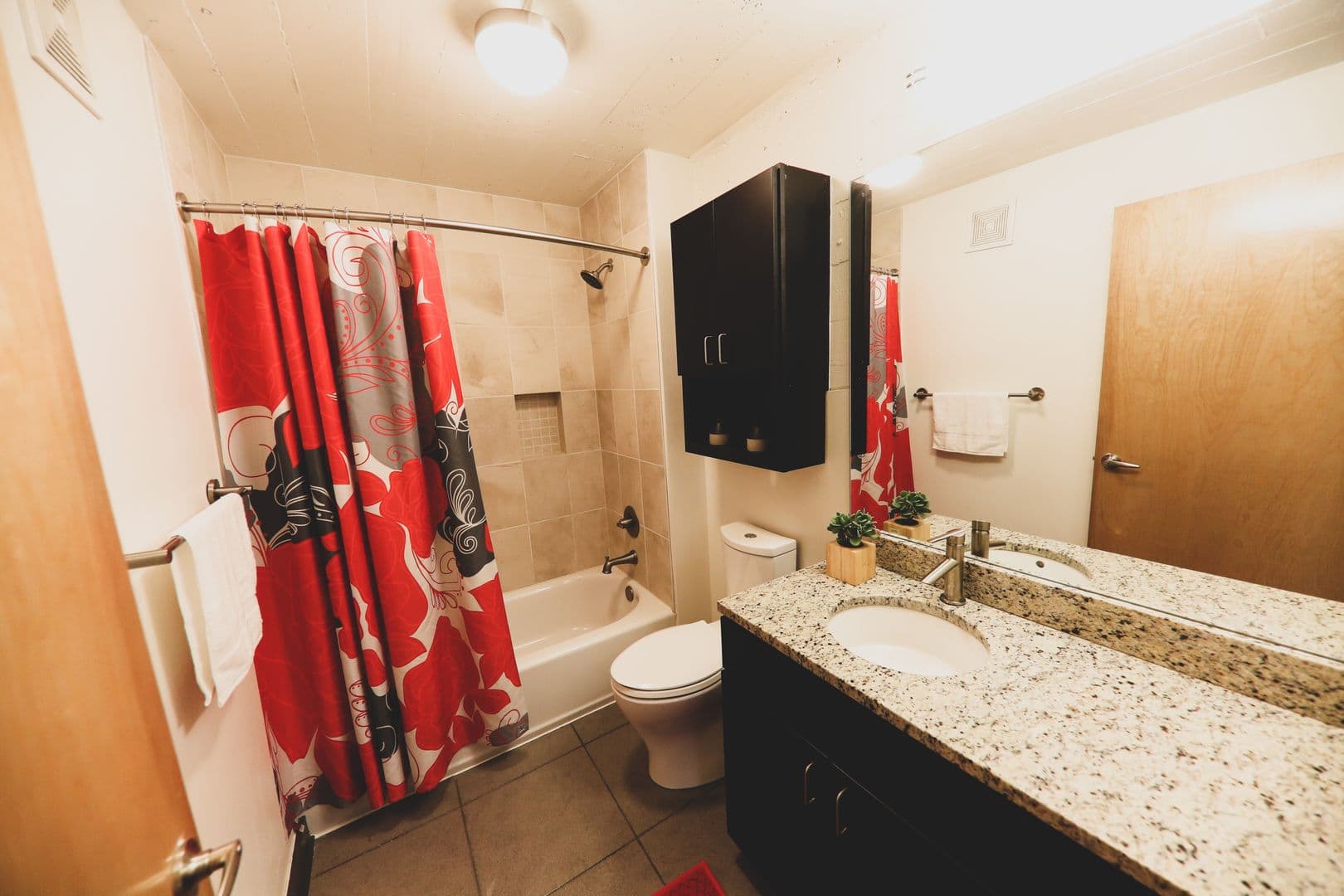Tulsa Apartment: 401 S Elgin Avenue
