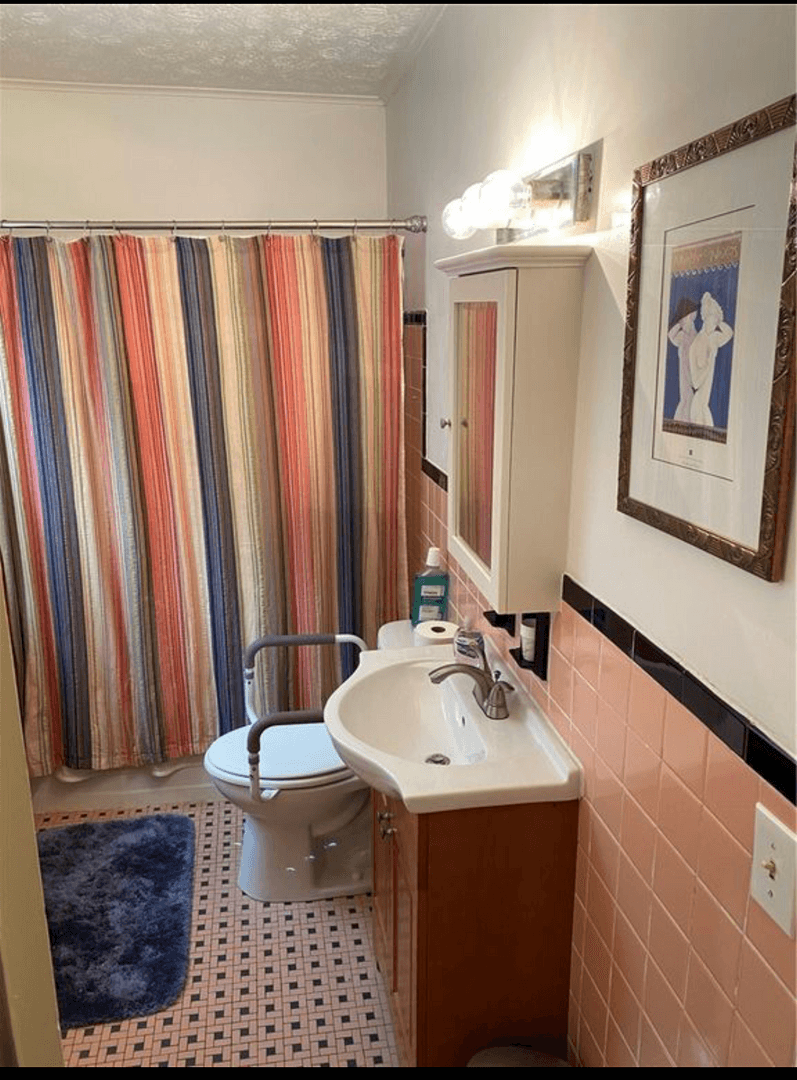 Rochester Apartment: 96 Rutgers Street