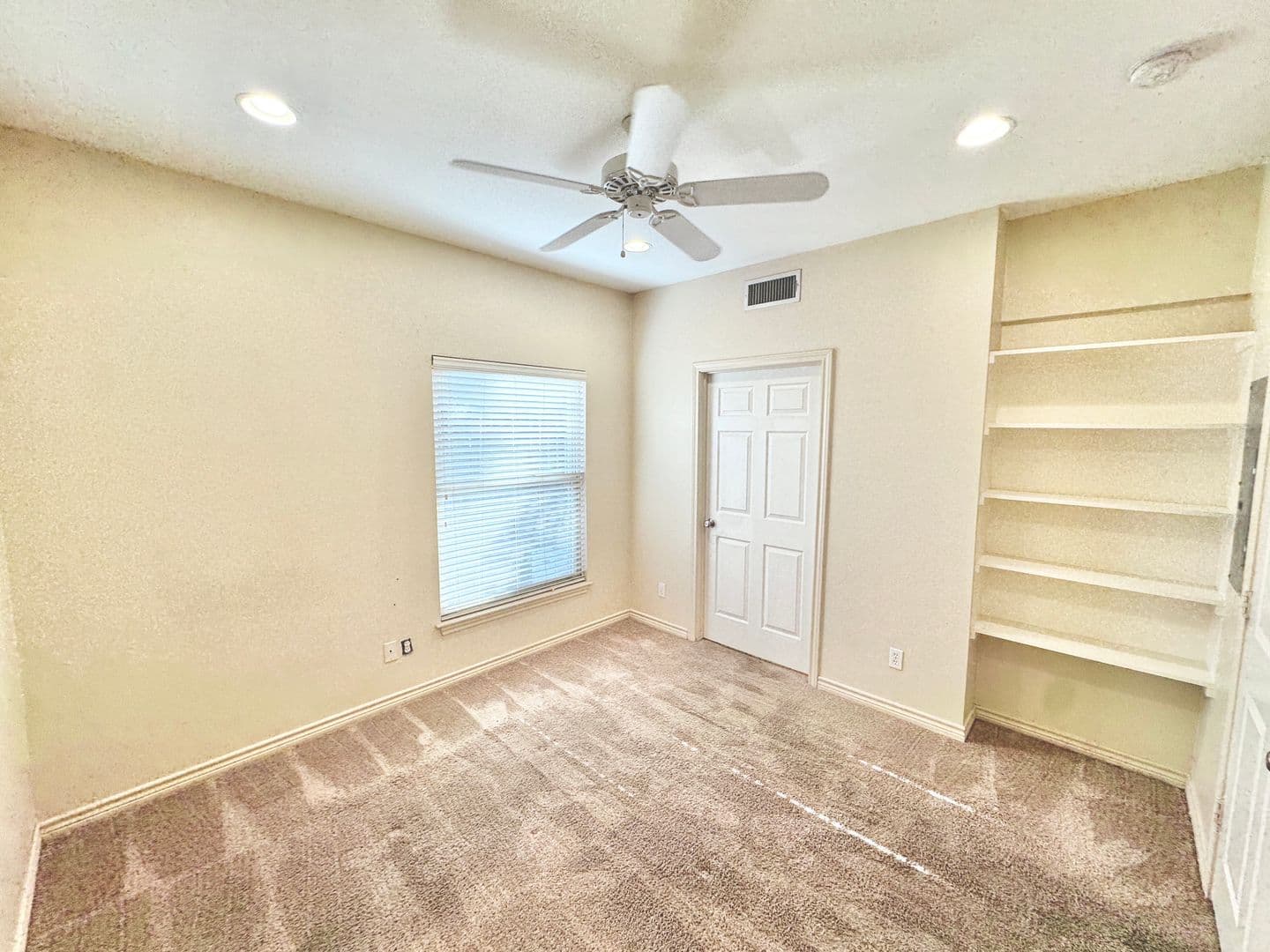 Denton Apartment: 631 Texas Street