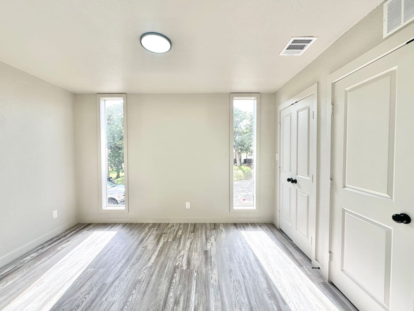 Denton Apartment: 1600 Scripture Street