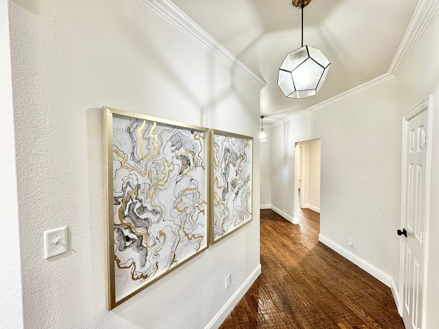 Argyle House: 124 Country Lakes Blvd