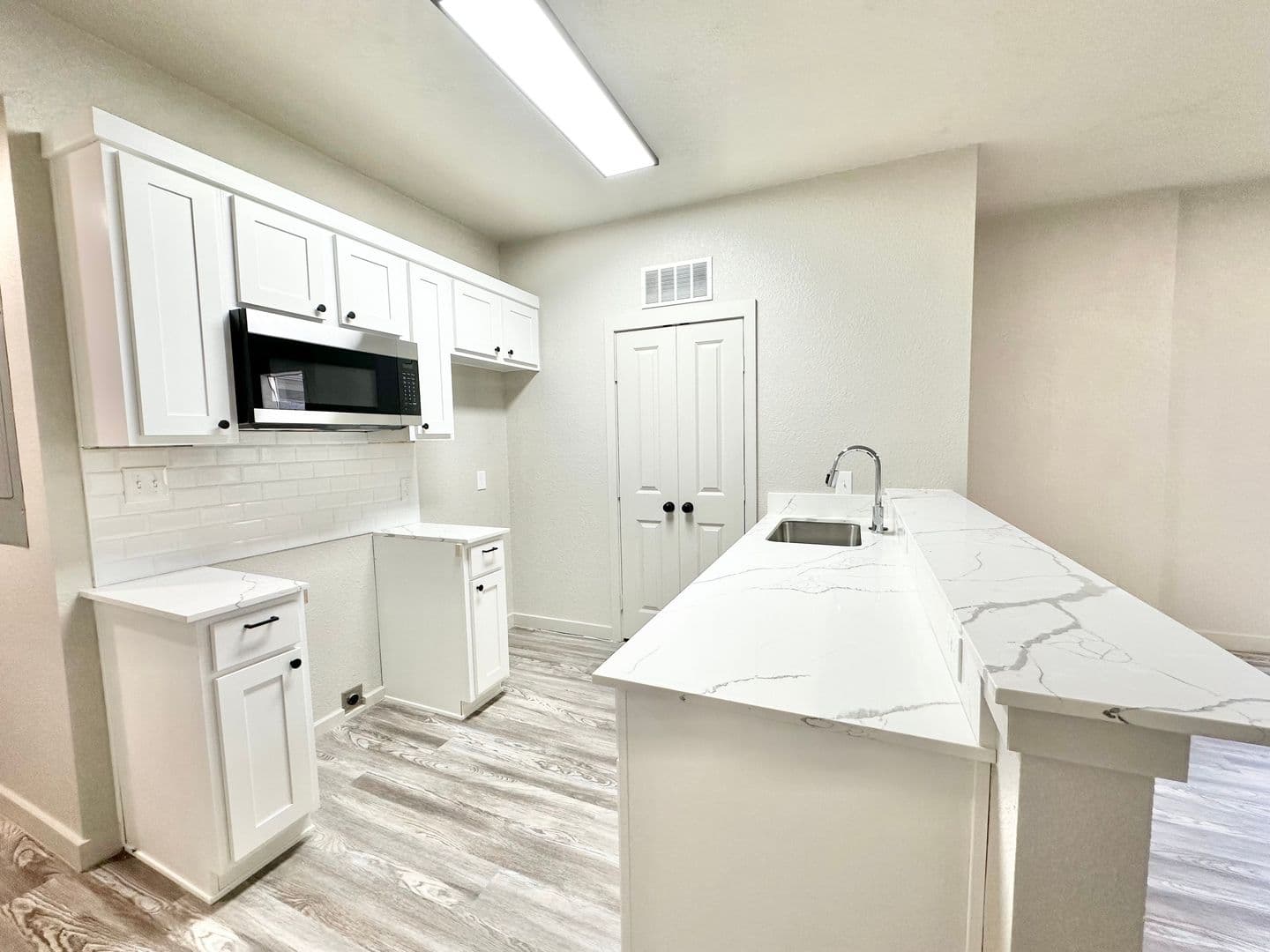Denton Apartment: 1600 Scripture Street