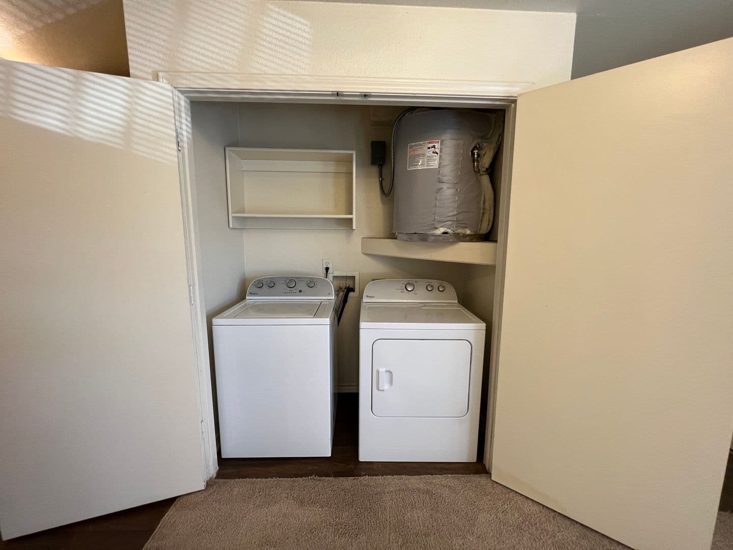 Denton Apartment: 932 Fannin Street