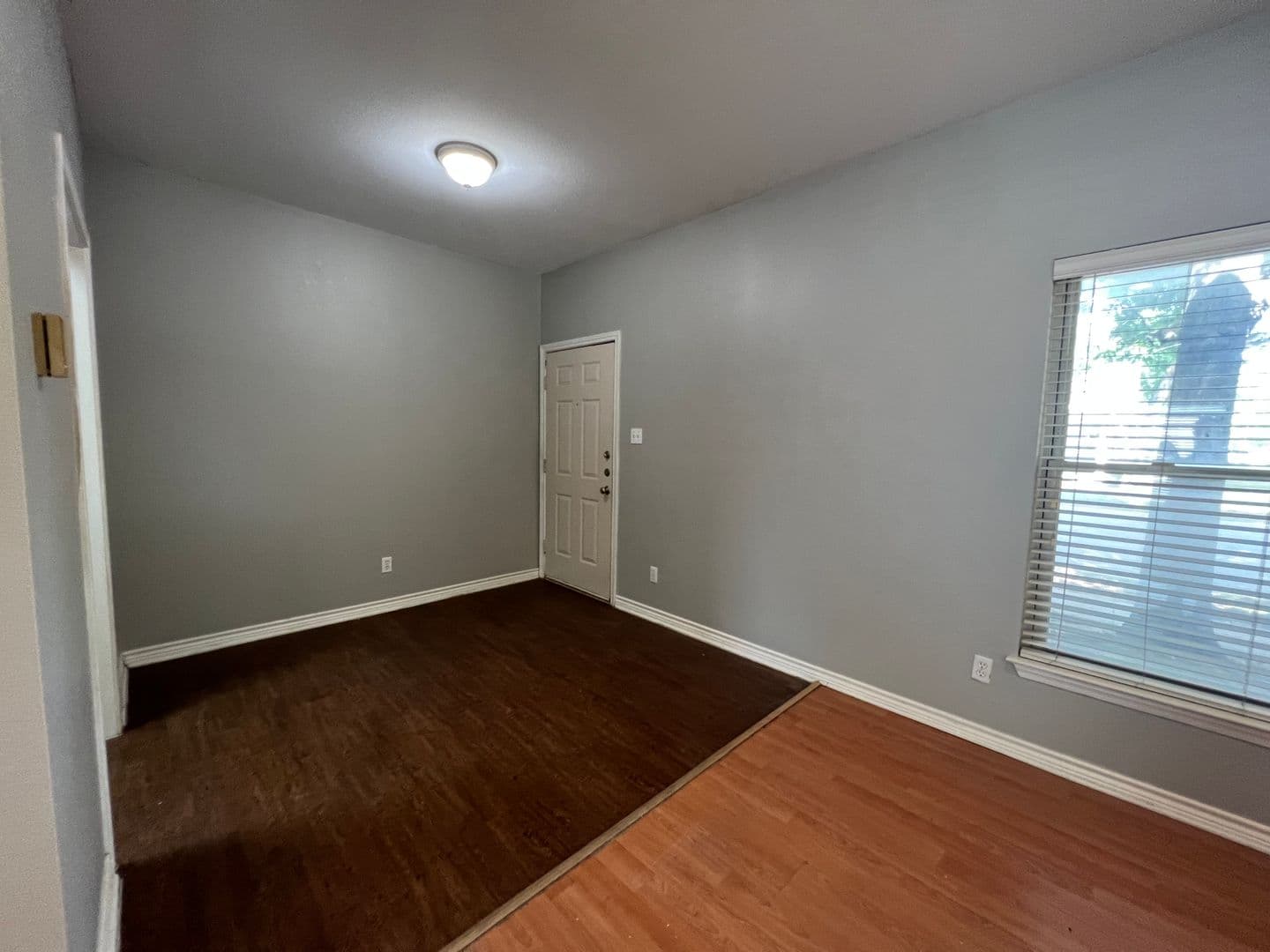 Denton Apartment: 631 Texas Street