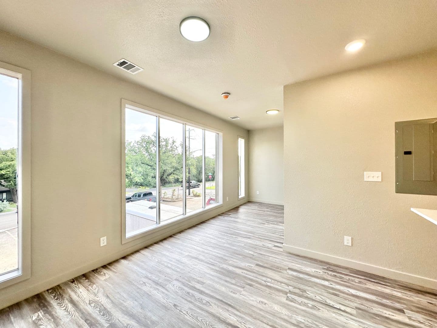Denton Apartment: 1600 Scripture Street