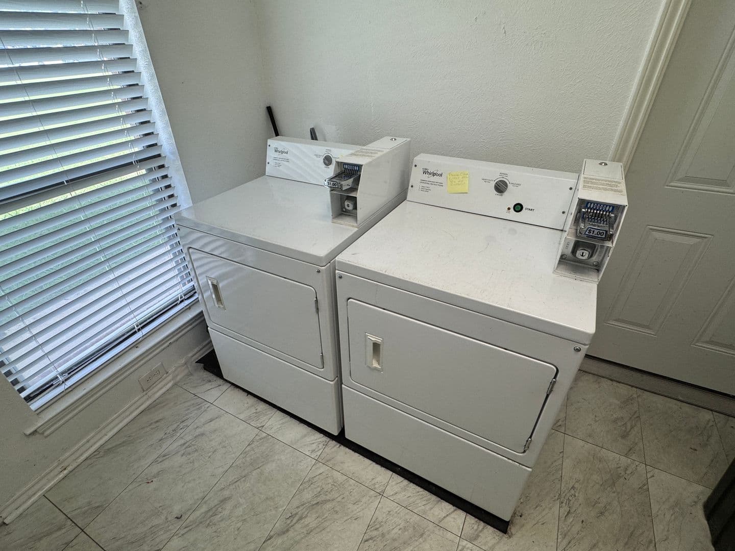 Denton Apartment: 918 W Chestnut