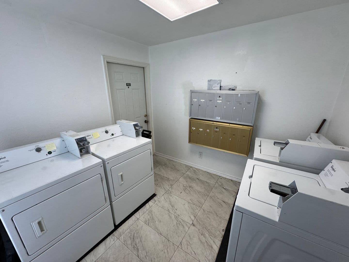 Denton Apartment: 918 W Chestnut