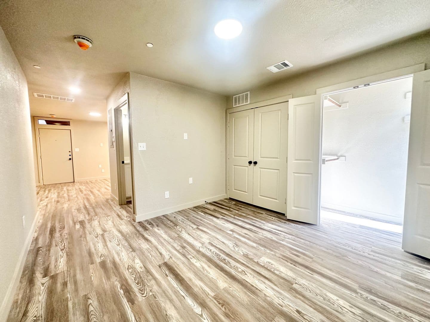 Denton Apartment: 1600 Scripture Street