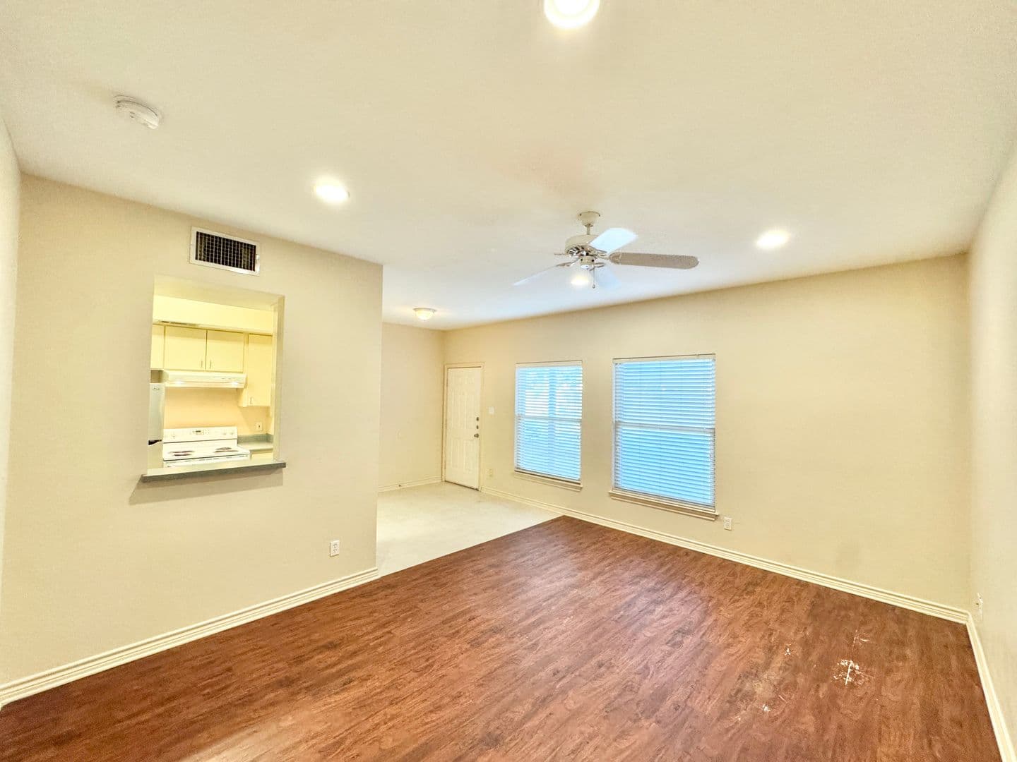 Denton Apartment: 631 Texas Street