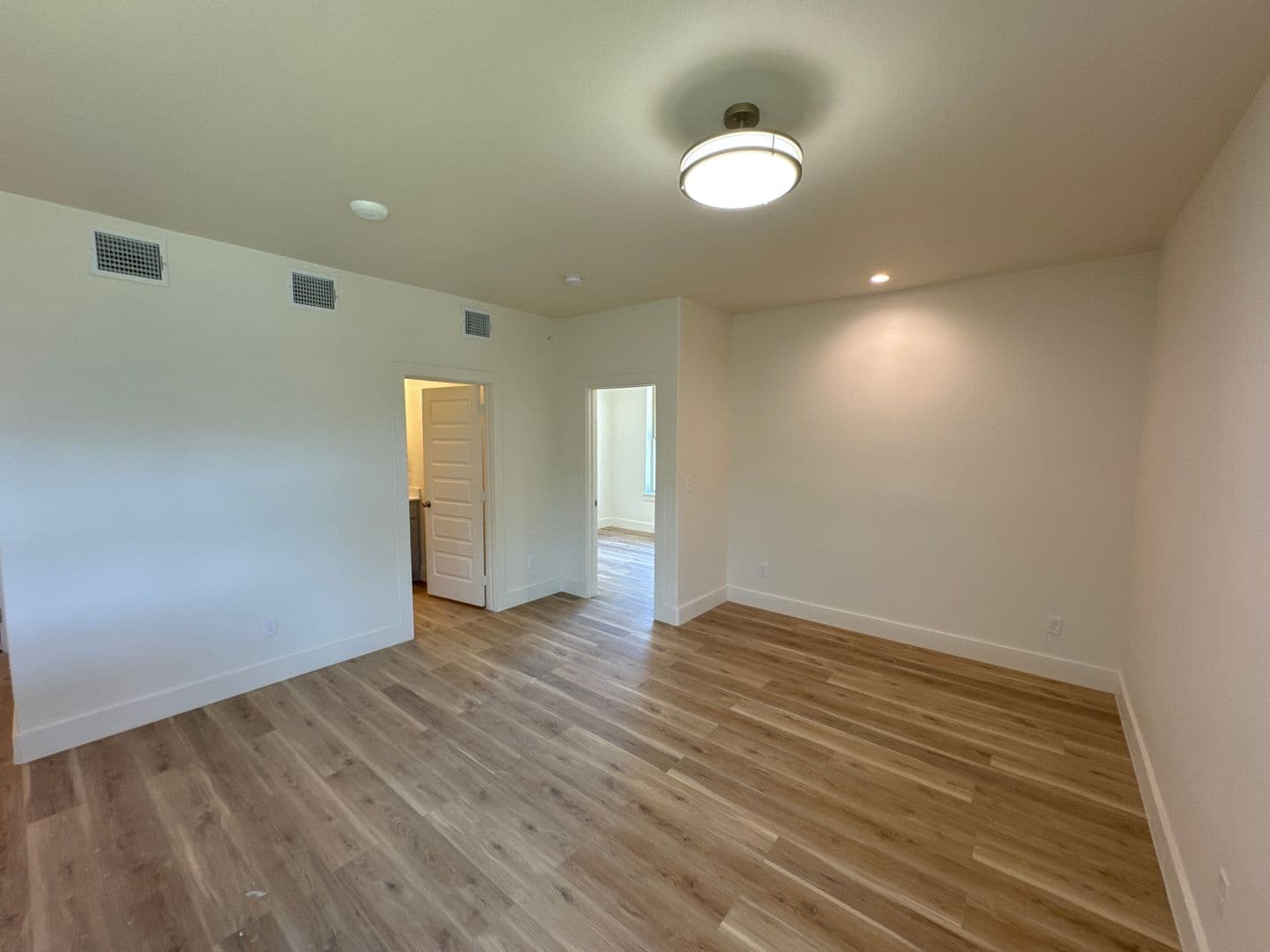 Denton Apartment: 1599 Mingo Road