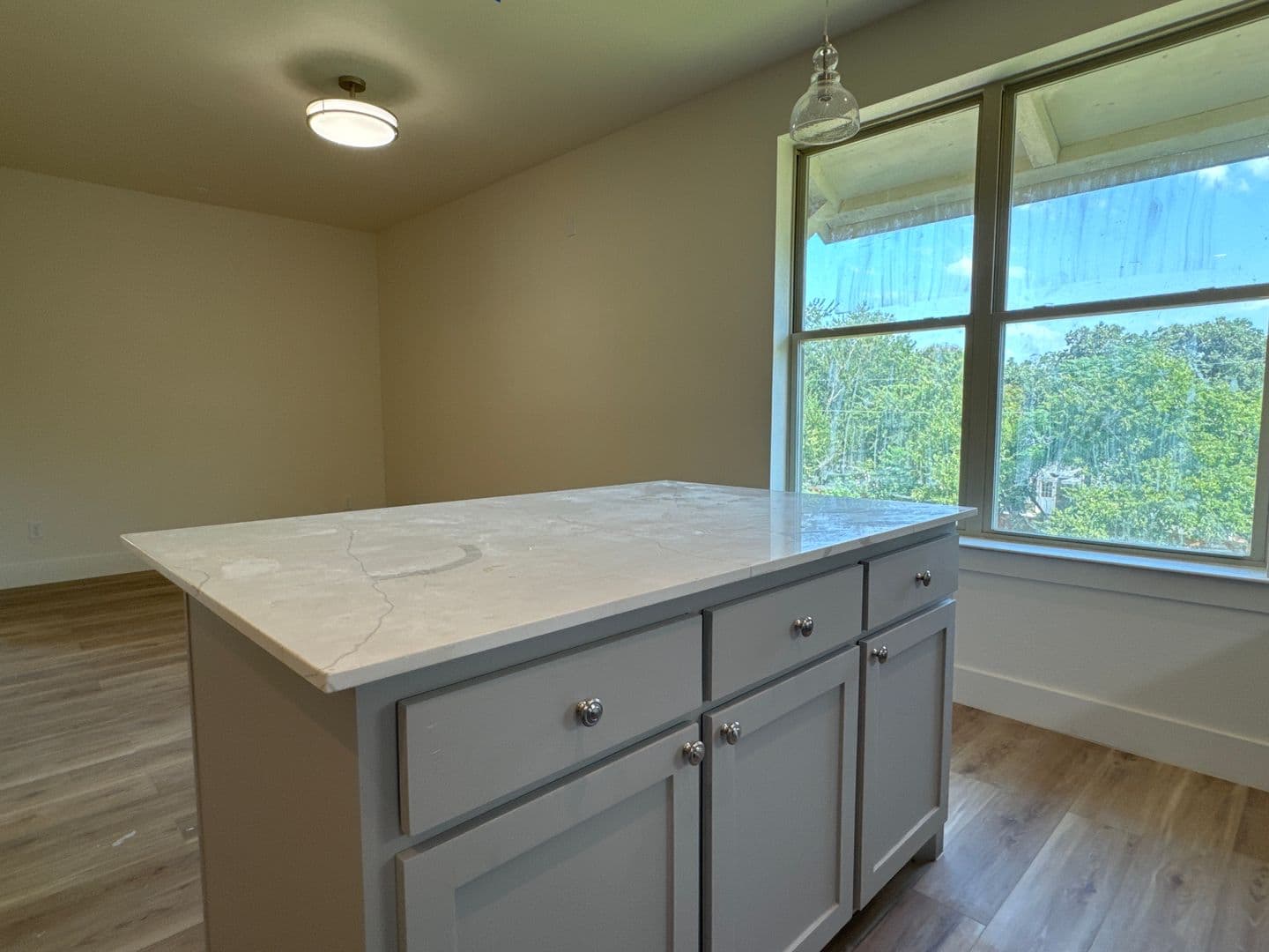Denton Apartment: 1599 Mingo Road