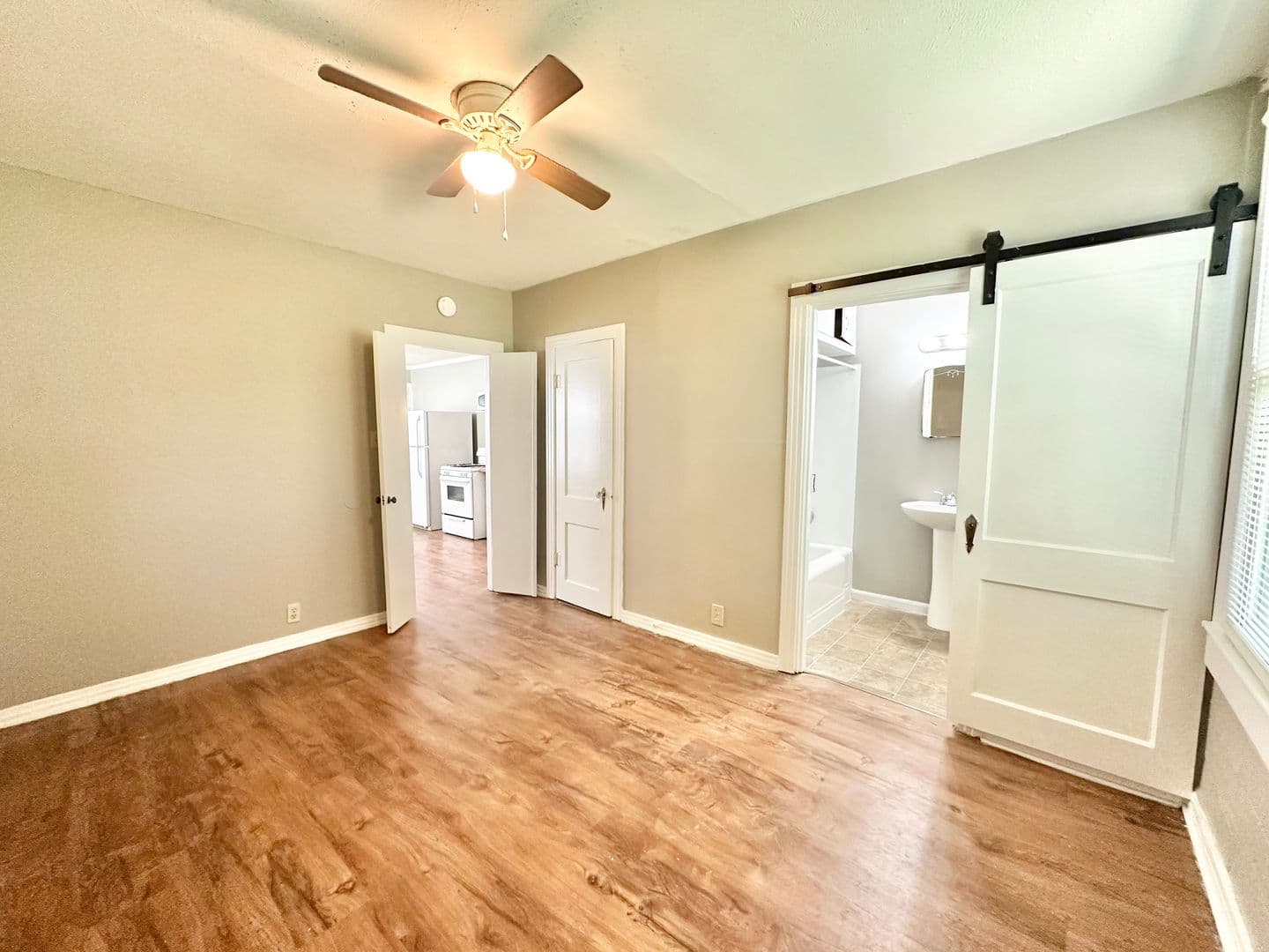 Denton Apartment: 2615 N Elm Street