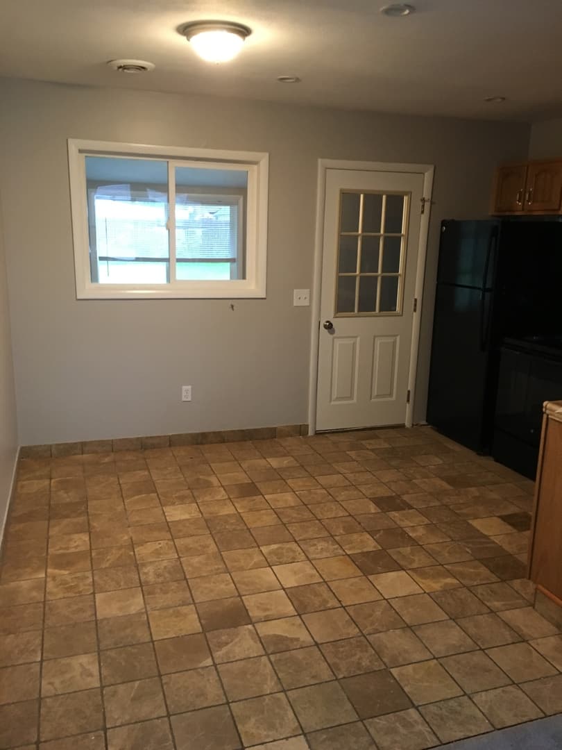Bridgeport House: 7894 Pegler Blvd