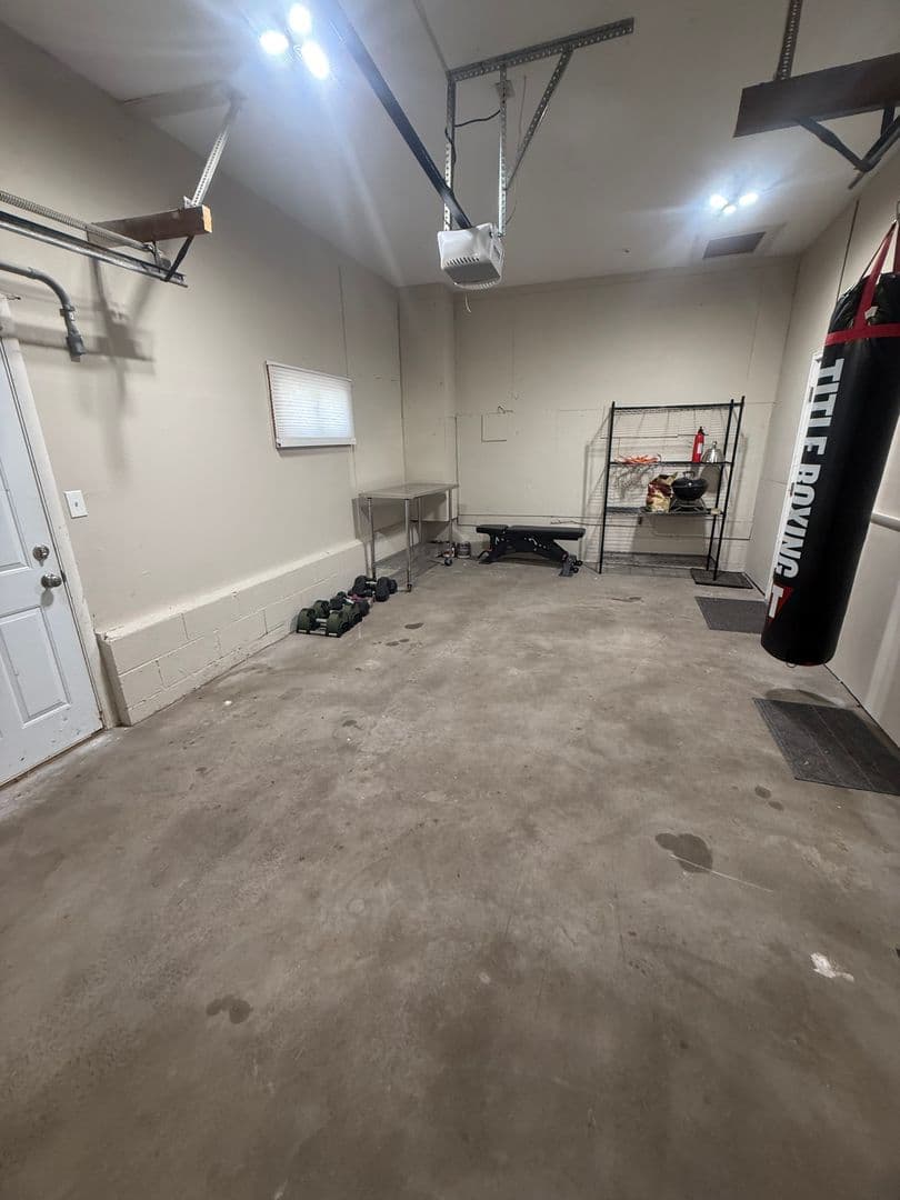 Liverpool House: 113 Jewell Drive