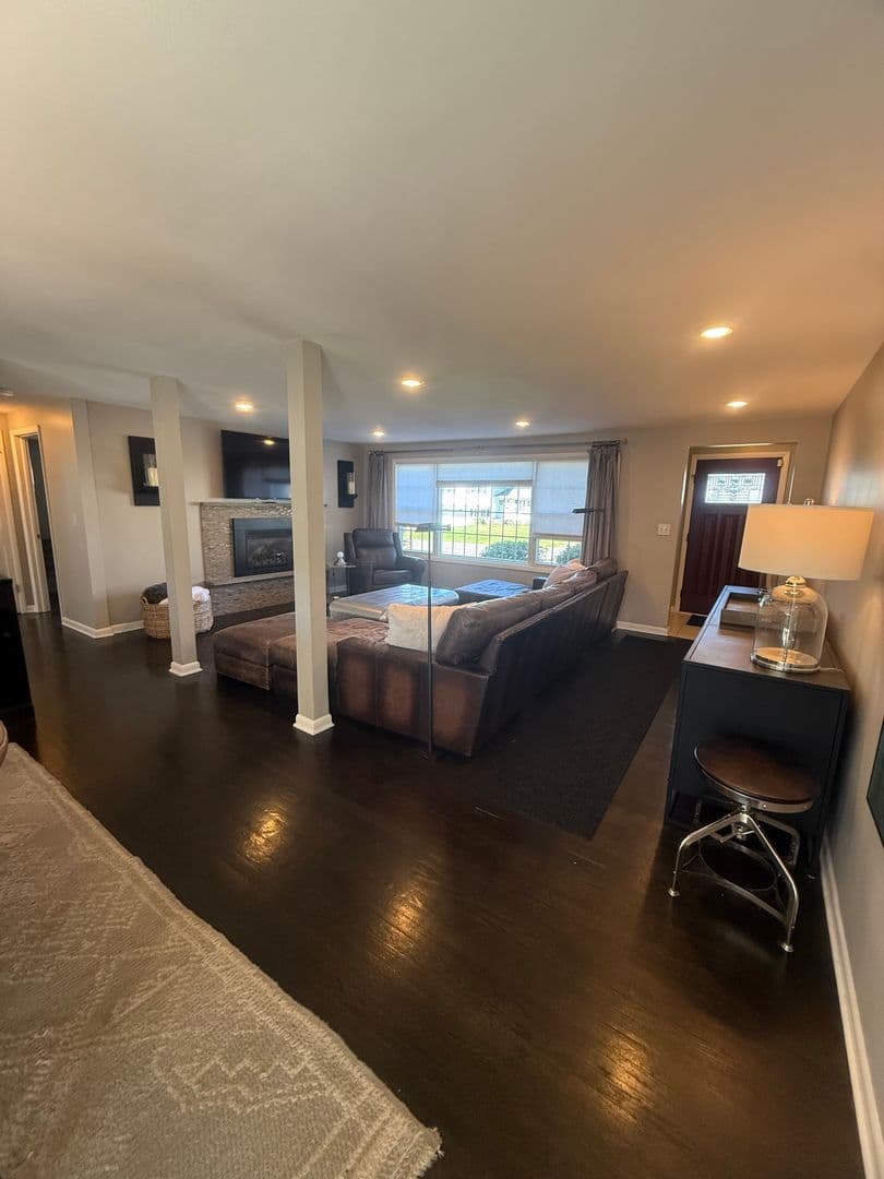 Liverpool House: 113 Jewell Drive